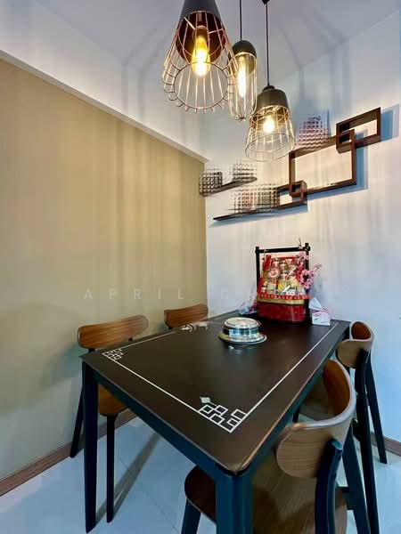 460D Bukit Batok West Avenue 9, 460D Bukit Batok West Avenue 9, 1 Bedroom, 505 sqft, HDB Flat For Rent, by April Chen, 500081169 - Dining Room - PropertyGuru.com.sg