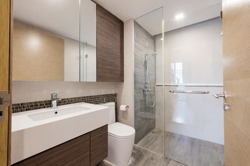 The Terrace Executive Condominium For Sale at S$ 1,650,000 | PropertyGuru Singapore - Bathroom