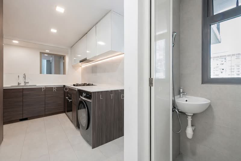 The Terrace Executive Condominium For Sale at S$ 1,650,000 | PropertyGuru Singapore - Kitchen