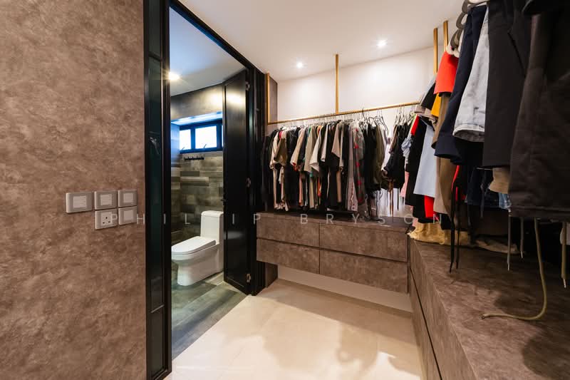 413 Eunos Road 5 HDB Flat For Sale at S$ 1,280,000 | PropertyGuru Singapore - Bathroom