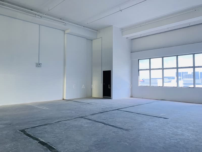 Unity Centre, 51 Bukit Batok Crescent, 2,465 sqft, Light Industrial (B1) For Sale, by Jean Low, 500081194 - Interior - CommercialGuru.com.sg