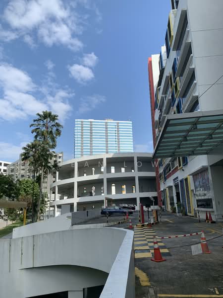 Unity Centre, 51 Bukit Batok Crescent, 2,465 sqft, Light Industrial (B1) For Sale, by Jean Low, 500081194 - Exterior - CommercialGuru.com.sg