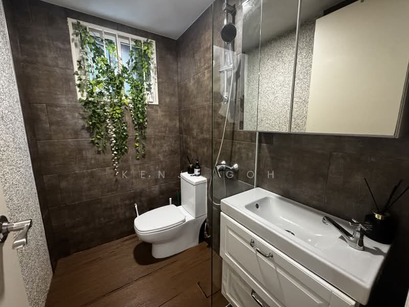 Saint Nicholas View Terraced House For Sale at S$ 3,500,000 | PropertyGuru Singapore - Bathroom