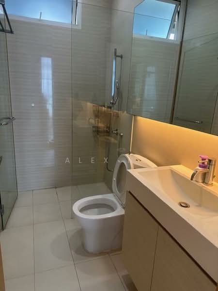 The Tampines Trilliant, 19 Tampines Central 7, 4 Bedrooms, 2,500 sqft, Executive Condominium For Rent, by Alex Ho, 500081201 - Bathroom - PropertyGuru.com.sg