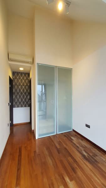 NottingHill Suites Apartment For Sale at S$ 998,000 | PropertyGuru Singapore - Bedroom