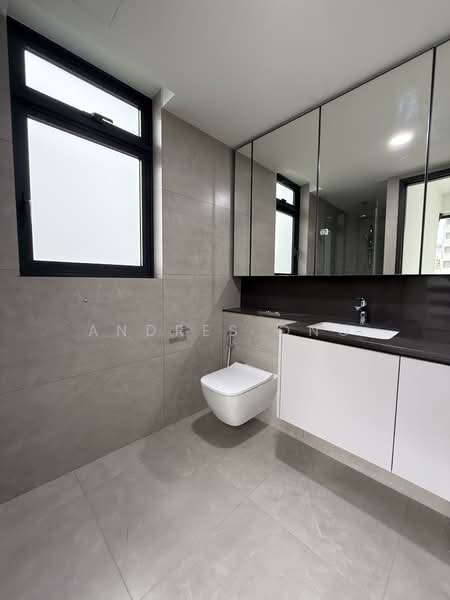 Sky Eden @ Bedok, 1 Bedok Central, 3 Bedrooms, 893 sqft, Condominium For Rent, by Andres Ong, 500081224 - Bathroom - PropertyGuru.com.sg