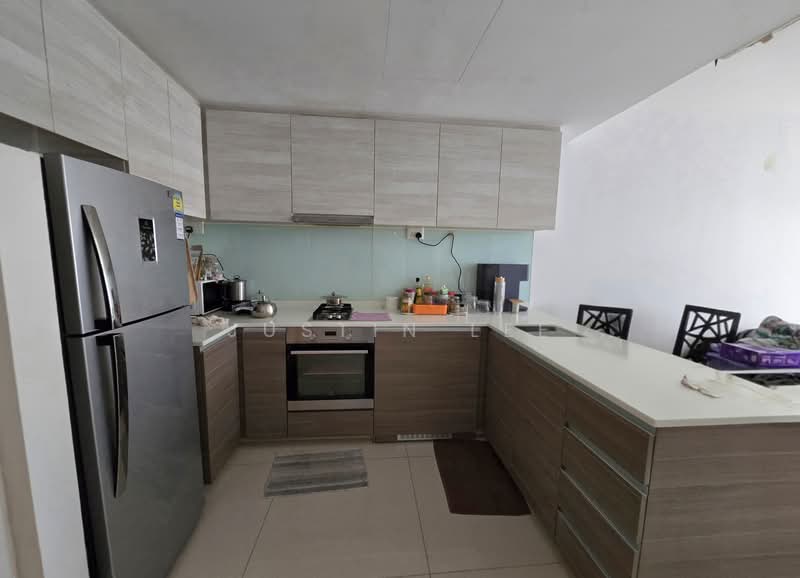 Bartley Residences Condominium For Sale at S$ 1,500,000 | PropertyGuru Singapore - Kitchen