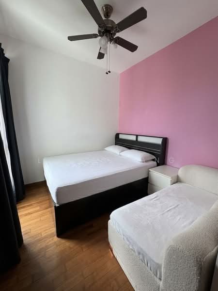 Eight Courtyards Condominium For Sale at S$ 1,400,000 | PropertyGuru Singapore