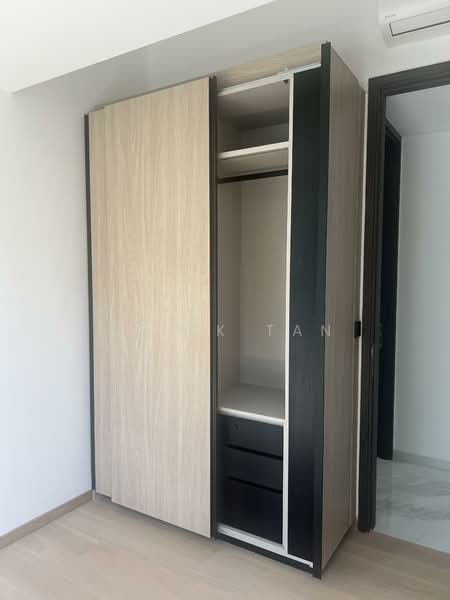 Jervois Mansion, 8 Jervois Close, 3 Bedrooms, 850 sqft, Condominium For Rent, by Derek Tan, 500081252 - Interior - PropertyGuru.com.sg