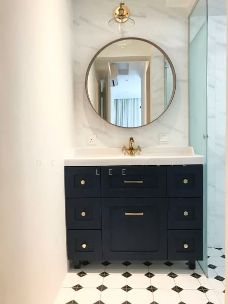 714 Ang Mo Kio Avenue 6 HDB Flat For Sale at S$ 800,000 | PropertyGuru Singapore - Master Bathroom