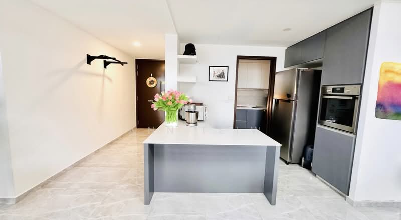 The Brownstone Condominium For Sale at S$ 2,728,888 | PropertyGuru Singapore - Dry Kitchen