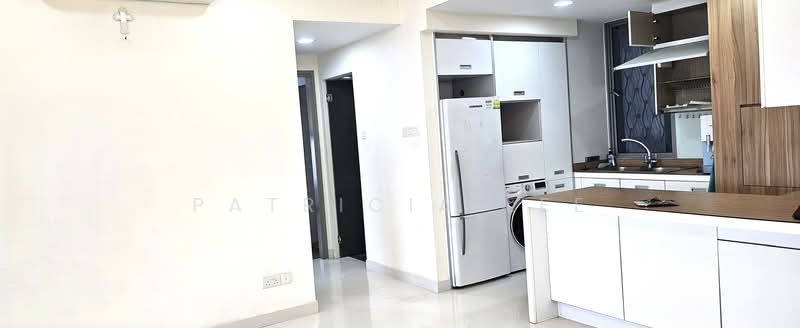 2 RVG, 2 River Valley Grove, 2 Bedrooms, 893 sqft, Condominium For Rent, by Patricia Lee, 500081299 - Kitchen - PropertyGuru.com.sg