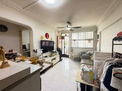 For Sale - 681 Hougang Avenue 8