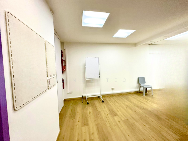 Enrichment Tuition Space for Rent at Bukit Batok Central, , 1,000 sqft, Shop / Shophouse For Rent, by Lance Teo, 500081322 - Interior - CommercialGuru.com.sg
