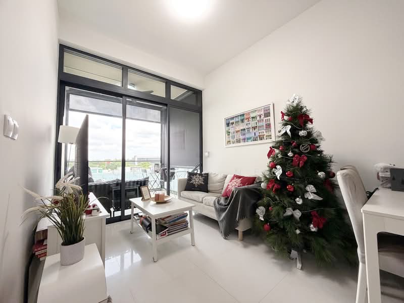 Casa Al Mare Apartment For Sale at S$ 1,390,000 | PropertyGuru Singapore - Living Room