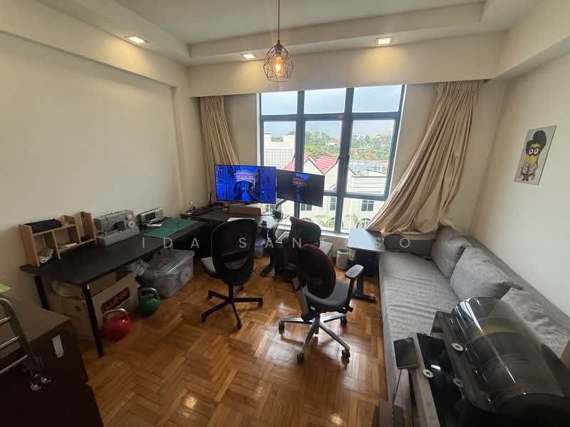 Dormer Park, 51 Jervois Road, 3 Bedrooms, 1,249 sqft, Condominium For Rent, by Ida Santoso, 500081342 - Study - PropertyGuru.com.sg