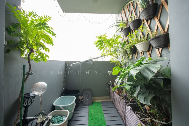 83A Circuit Road HDB Flat For Sale at S$ 1,125,000 | PropertyGuru Singapore - Balcony