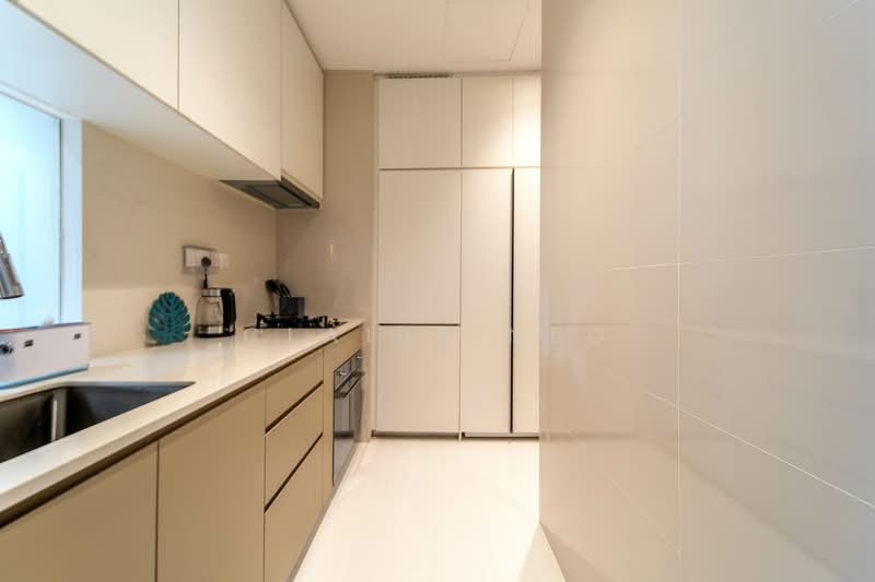 Mont Botanik Residence Condominium For Sale at S$ 1,350,000 | PropertyGuru Singapore - Kitchen