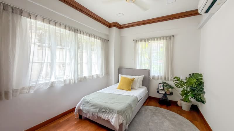 Gentle Villas Detached House For Sale at S$ 7,055,000 | PropertyGuru Singapore - Bedroom