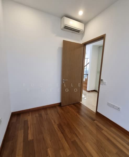 Greenwood Mews, 271 Greenwood Avenue, 5 Bedrooms, 3,165 sqft, Cluster House For Rent, by Rochelle De S Meegolle, 500081380 - PropertyGuru.com.sg