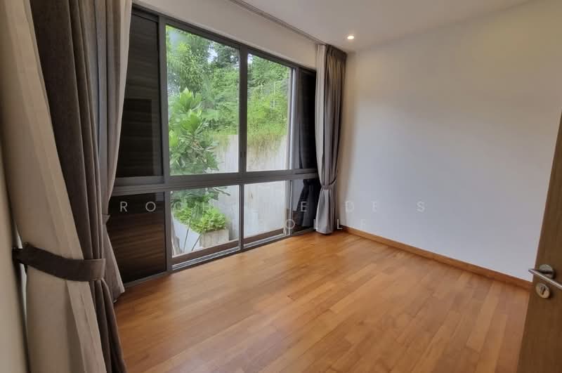 Greenwood Mews, 271 Greenwood Avenue, 5 Bedrooms, 3,165 sqft, Cluster House For Rent, by Rochelle De S Meegolle, 500081380 - PropertyGuru.com.sg