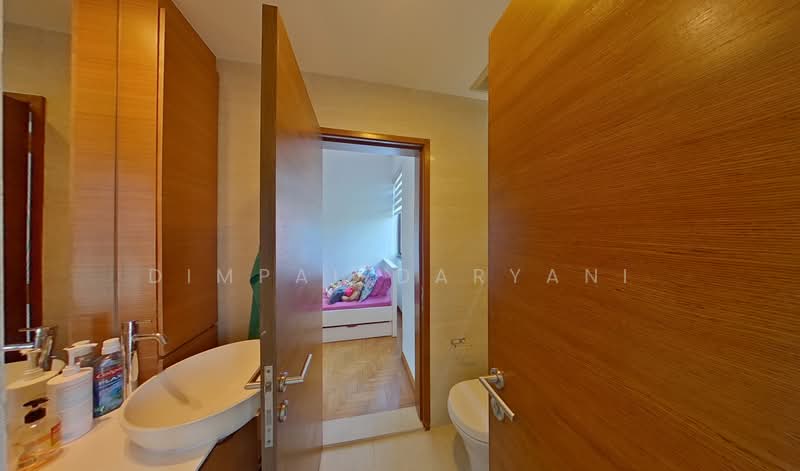Leonie Gardens Condominium For Sale at S$ 4,670,000 | PropertyGuru Singapore - Bathroom
