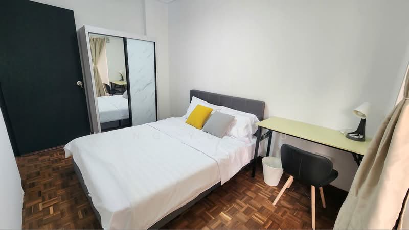 Pine Grove, 1L Pine Grove, Room Rental, 120 sqft, Condominium For Rent, by Wong Yun Yun, 500081409 - Bedroom - PropertyGuru.com.sg