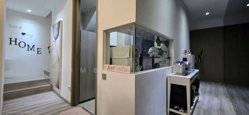 For investor/families, $2M 3 bed 3 bath + yard can become 4 bed. 7 mins to MRT, 1km to Ai Tong Condominium For Sale at S$ 2,038,000 | PropertyGuru Singapore - Entrance