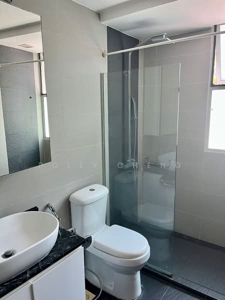 The Eden @ Tampines Condominium For Sale at S$ 1,780,000 | PropertyGuru Singapore - Bathroom