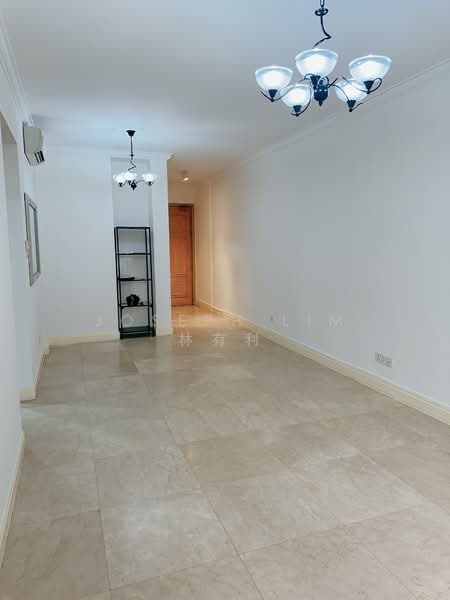 Heritage View Condominium For Sale at S$ 1,600,000 | PropertyGuru Singapore - dining area