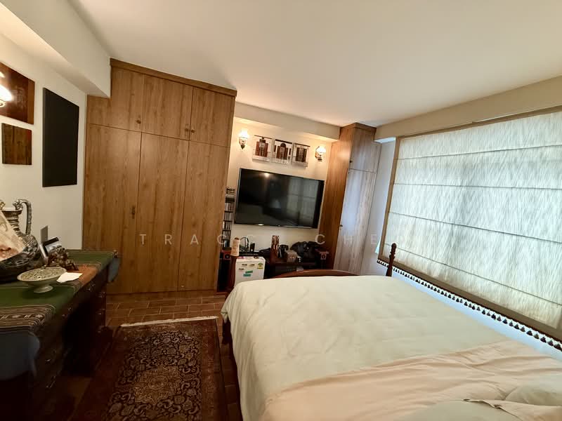 Celadon View Condominium For Sale at S$ 2,880,000 | PropertyGuru Singapore - Bedroom