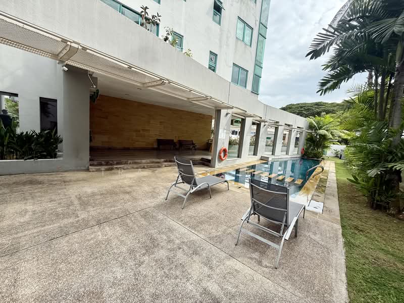 Celadon View Condominium For Sale at S$ 2,880,000 | PropertyGuru Singapore - Exterior