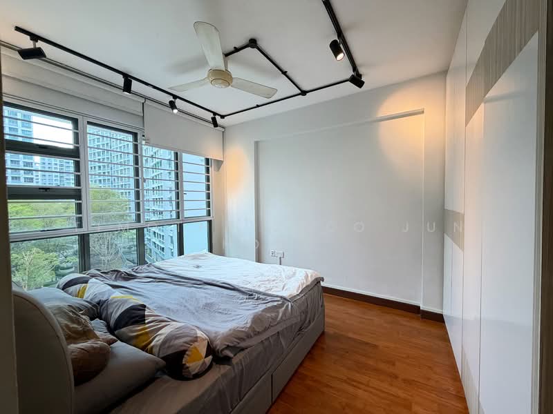 677D Punggol Drive HDB Flat For Sale at S$ 780,000 | PropertyGuru Singapore - Bedroom