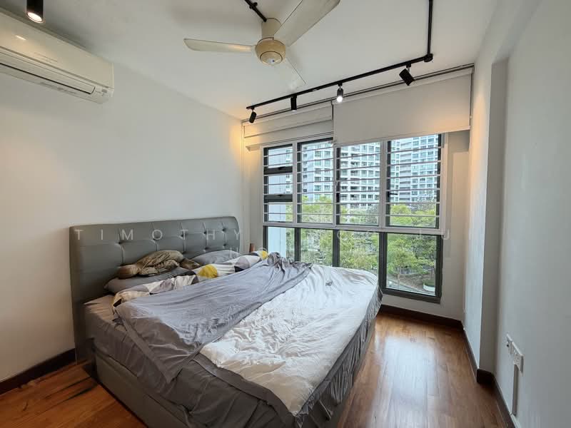 677D Punggol Drive HDB Flat For Sale at S$ 780,000 | PropertyGuru Singapore - Bedroom