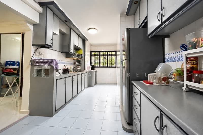 832 Woodlands Street 83, 832 Woodlands Street 83, 4 Bedrooms, 1,582 sqft, HDB Flat For Sale, by Caryn Annabelle Ho, 500081455 - Kitchen - PropertyGuru.com.sg