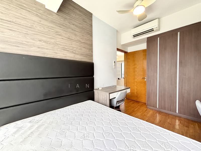 The Parc Condominium, 15 West Coast Walk, 4 Bedrooms, 1,464 sqft, Condominium For Rent, by Ian Low, 500081461 - 4th bedroom pic 2 - PropertyGuru.com.sg