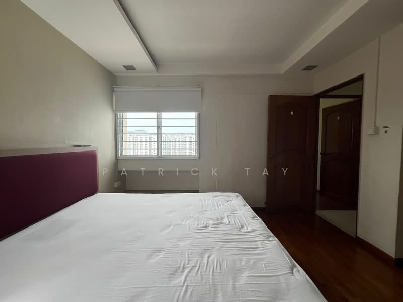259C Compassvale Road HDB Flat For Sale at S$ 780,000 | PropertyGuru Singapore - Bedroom