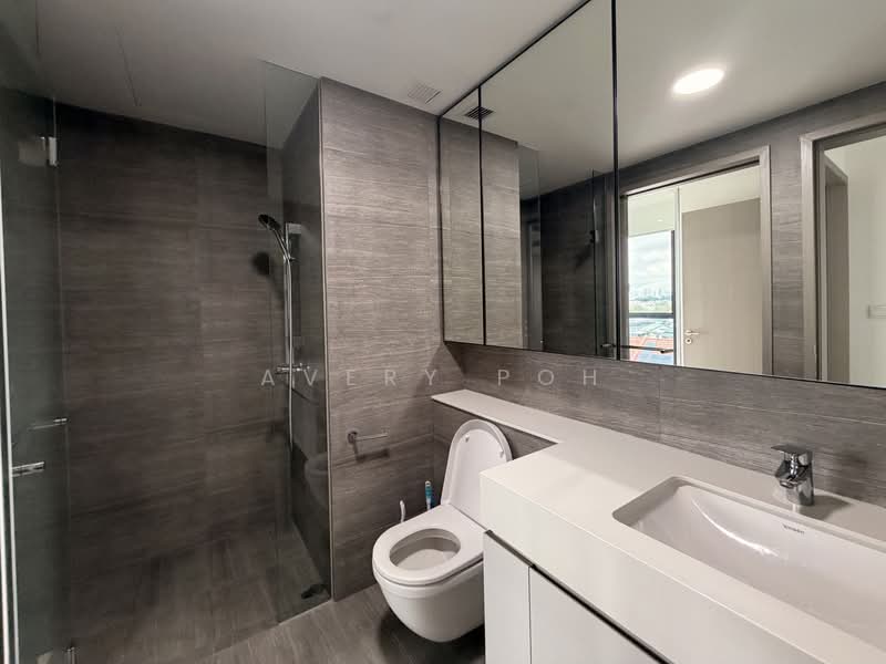 The Garden Residences, 1 Serangoon North View, 2 Bedrooms, 614 sqft, Condominium For Sale, by Avery Poh, 500081476 - Bathroom - PropertyGuru.com.sg