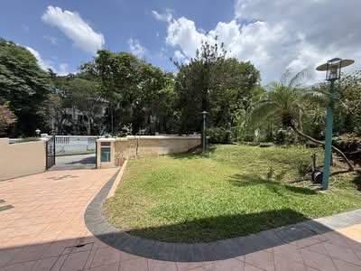 For Rent - Coronation Gardens