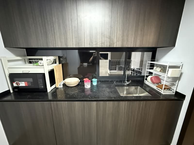 Park Colonial, 4 Woodleigh Lane, 3 Bedrooms, 980 sqft, Condominium For Rent, by Liang Xu, 500081491 - Kitchen - PropertyGuru.com.sg