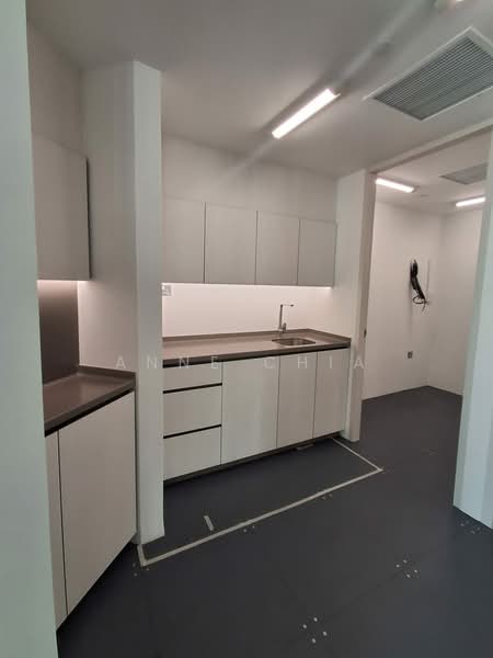 Hub Synergy Point, 70 Anson Road, 2,668 sqft, Office For Rent, by Anne Chia, 500081496 - Kitchen - CommercialGuru.com.sg