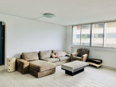 For Sale - 614 Hougang Avenue 8