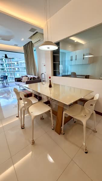 Double Bay Residences, 21 Simei Street 4, 3 Bedrooms, 1,313 sqft, Condominium For Rent, by Jason Seah, 500081506 - Living Room - PropertyGuru.com.sg