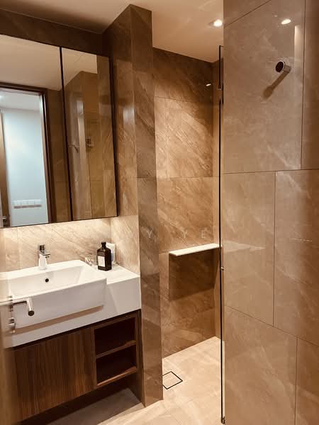 Whistler Grand, 109 West Coast Vale, 1 Bedroom, 250 sqft, Condominium For Rent, by May Ye, 500081508 - Bathroom - PropertyGuru.com.sg