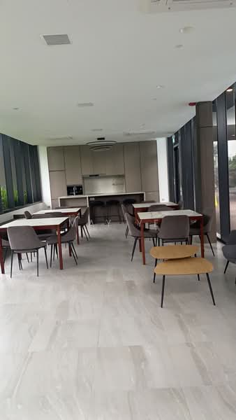 Whistler Grand, 109 West Coast Vale, 1 Bedroom, 250 sqft, Condominium For Rent, by May Ye, 500081508 - Interior - PropertyGuru.com.sg