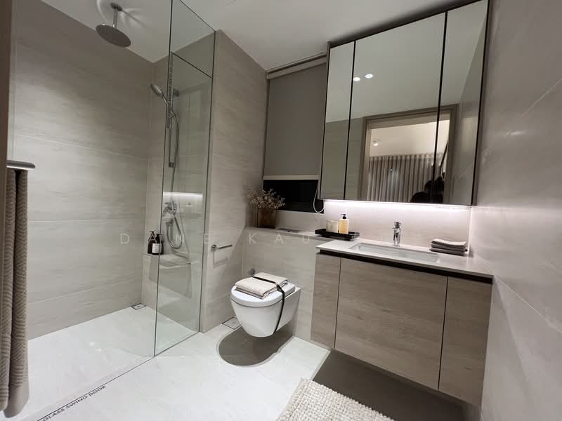 Narra Residences Condominium For Sale at S$ 2,607,000 | PropertyGuru Singapore - Bathroom