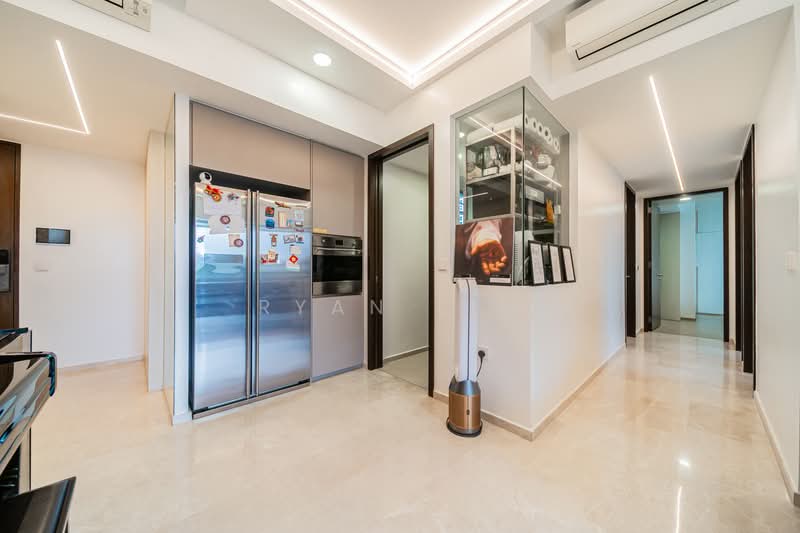 JadeScape Condominium For Sale at S$ 2,750,000 | PropertyGuru Singapore - Kitchen