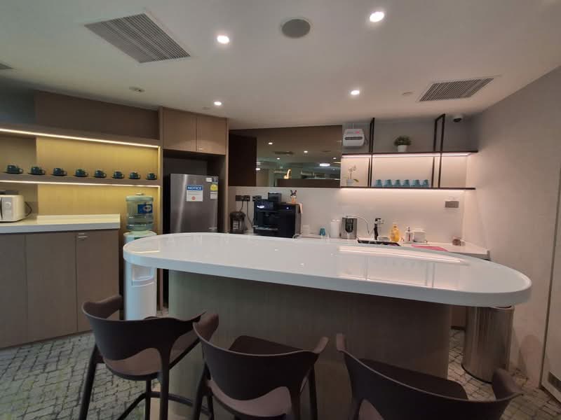 Hub Synergy Point, 70 Anson Road, 80 sqft, Office For Rent, by Anne Chia, 500081557 - Kitchen - CommercialGuru.com.sg