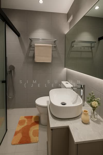Pavilion Park, 45 Pavilion Green, 7 Bedrooms, 3,500 sqft, Corner Terrace For Sale, by Sim Sujun (Jelene), 500081558 - Level 1 - Bathroom - PropertyGuru.com.sg