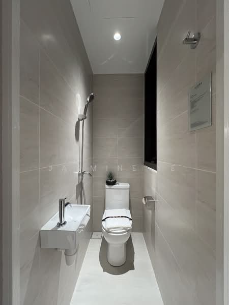 Narra Residences Condominium For Sale at S$ 2,607,000 | PropertyGuru Singapore - Bathroom